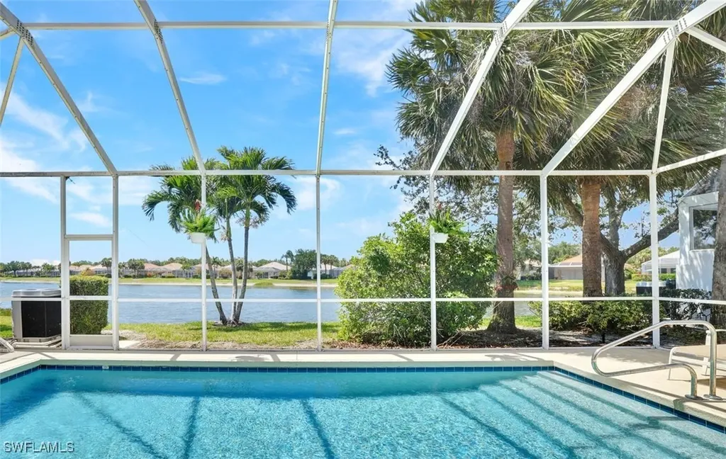 Naples FL, 3713 Whidbey Way
