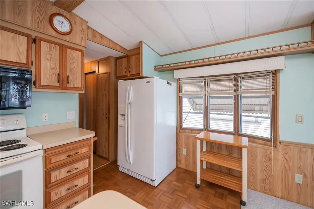 90 Lofty Lane North Fort Myers FL 33903