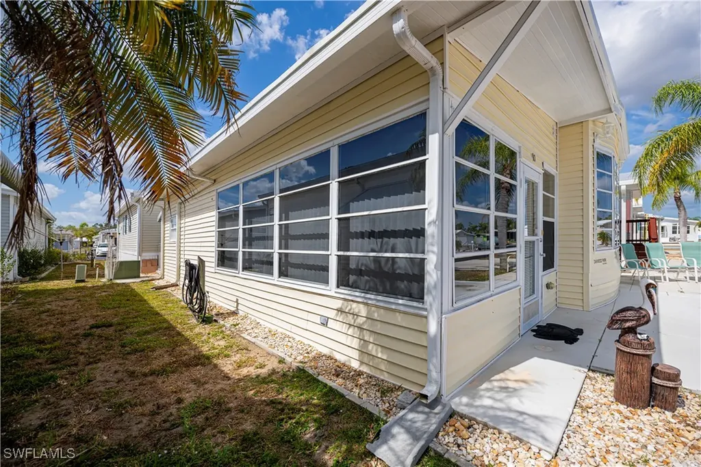 90 Lofty Lane North Fort Myers FL 33903