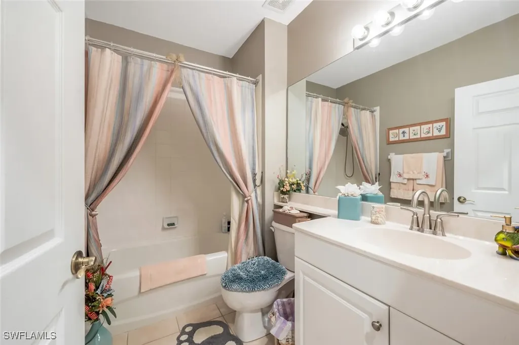 7005 Pinnacle Lane Naples FL 34110