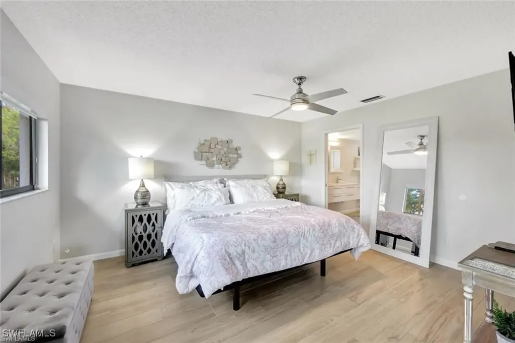 15400 Cedarwood Lane Naples FL 34110