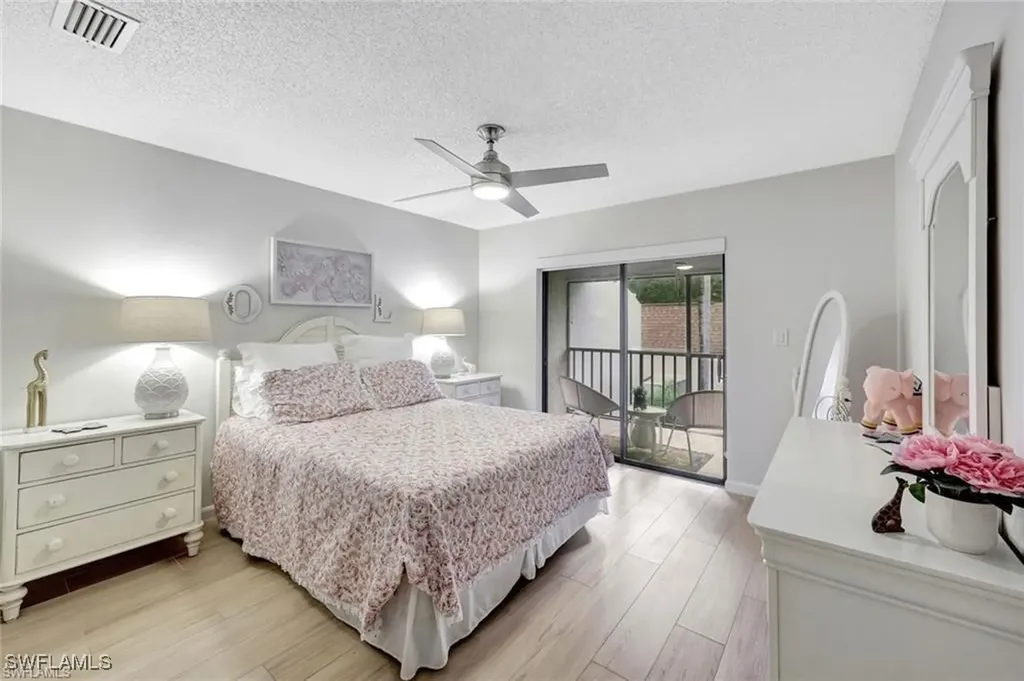 15400 Cedarwood Lane Naples FL 34110