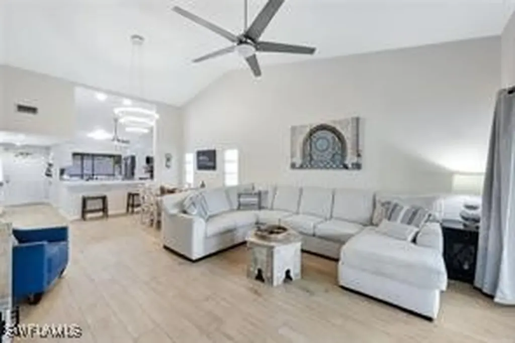 15400 Cedarwood Lane Naples FL 34110