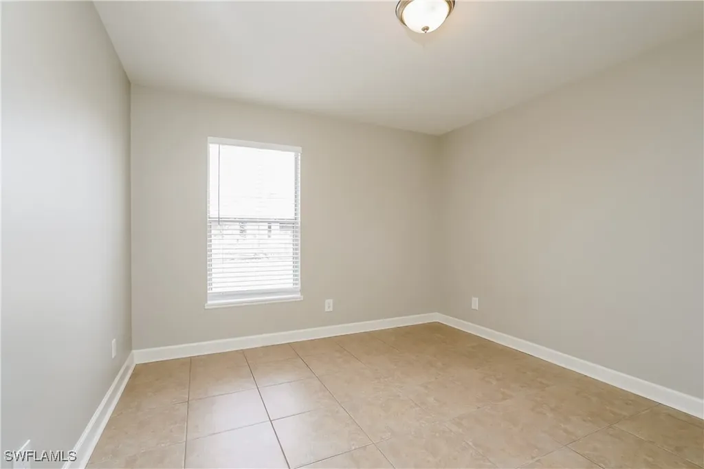 1413 SE 26th Street Cape Coral FL 33904