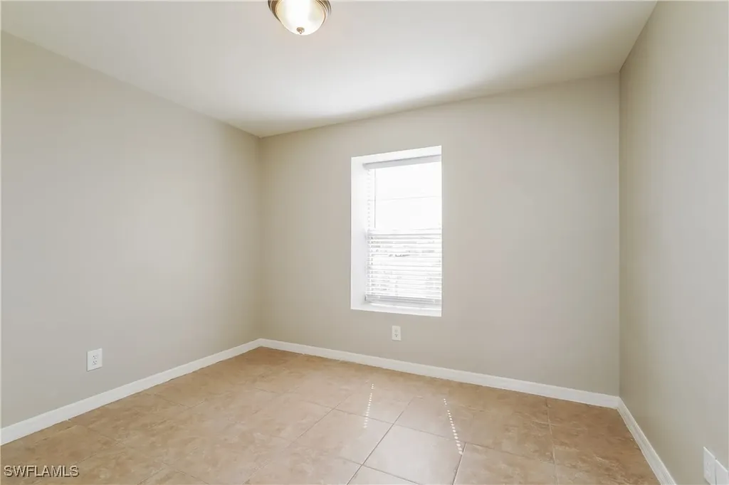 1413 SE 26th Street Cape Coral FL 33904