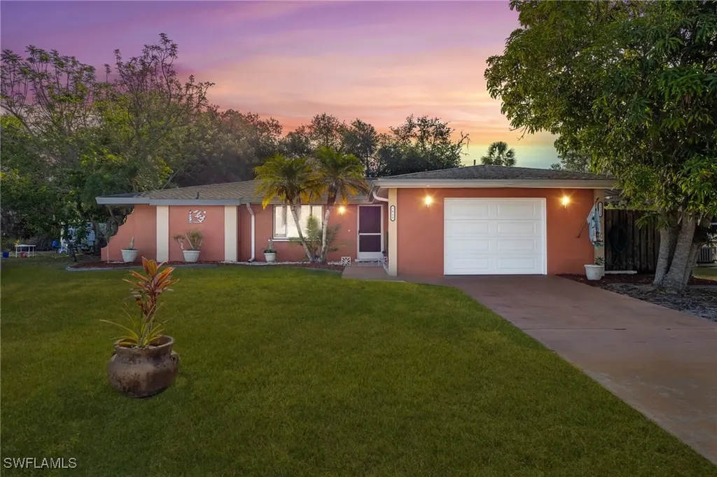 1434 Beacon Drive Port Charlotte FL 33952