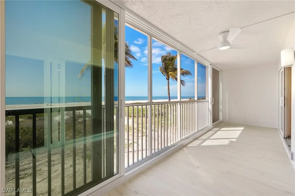 610 Donax Street Sanibel FL 33957