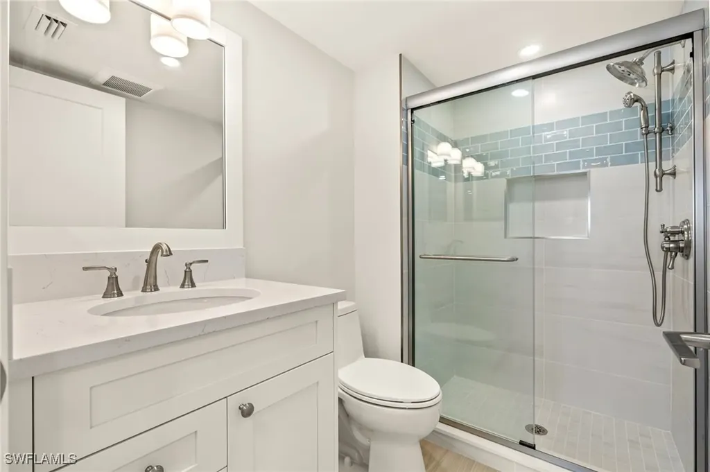 610 Donax Street Sanibel FL 33957