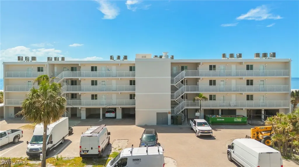 610 Donax Street Sanibel FL 33957