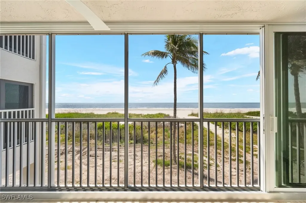 610 Donax Street Sanibel FL 33957