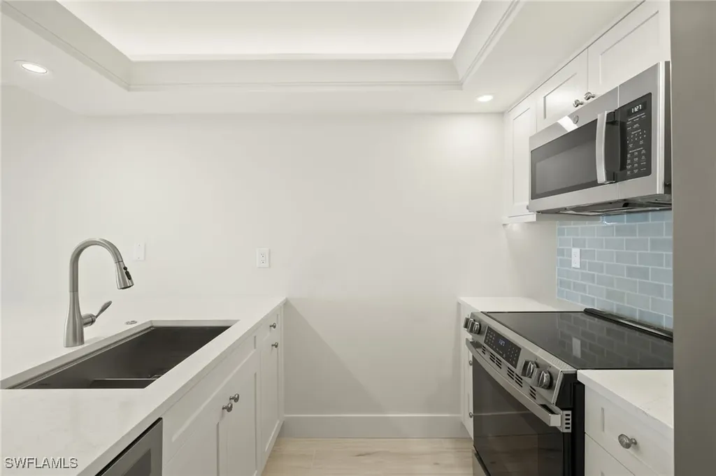 610 Donax Street Sanibel FL 33957