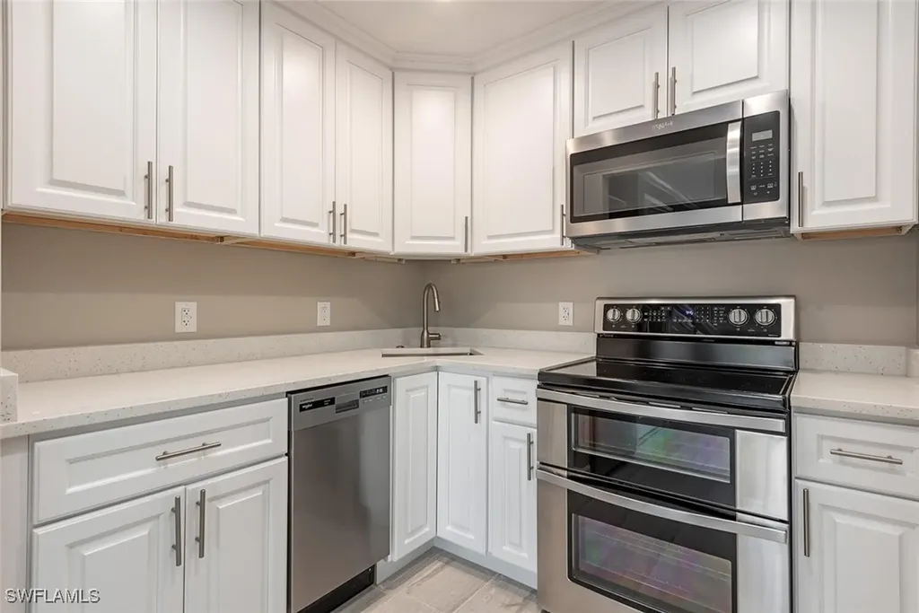 780 10th Avenue S Naples FL 34102