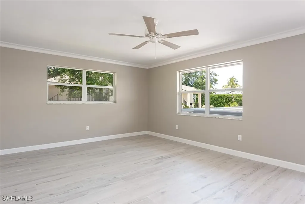 780 10th Avenue S Naples FL 34102