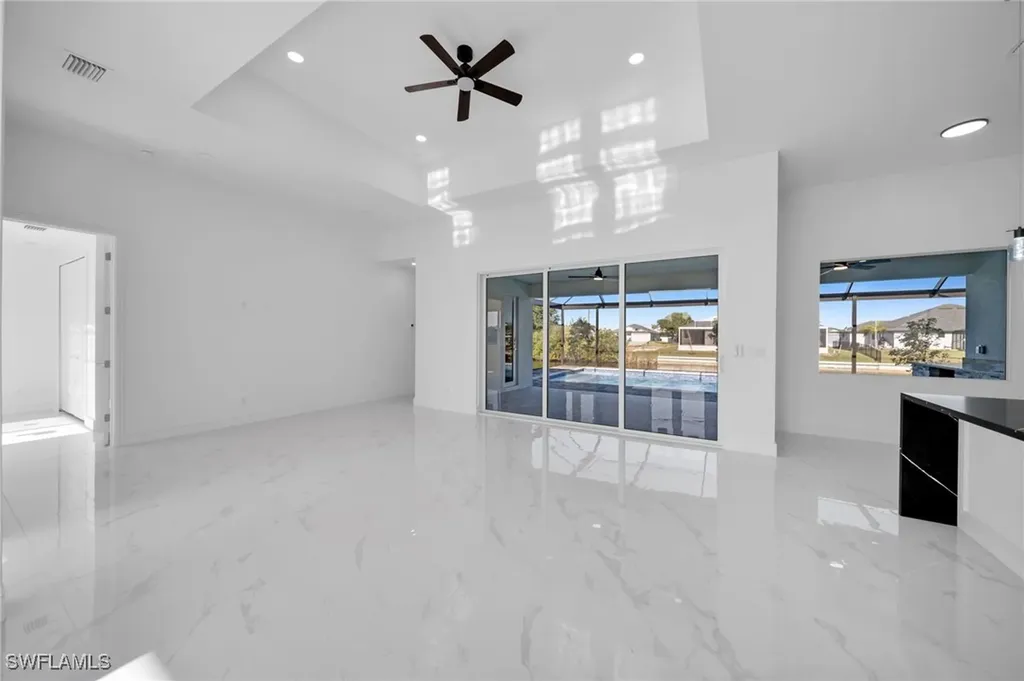2813 NW 41st Avenue Cape Coral FL 33993