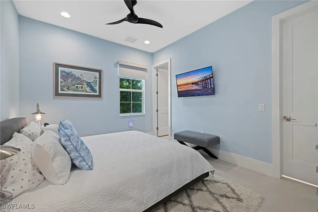 3184 Capistrano Lane Naples FL 34114