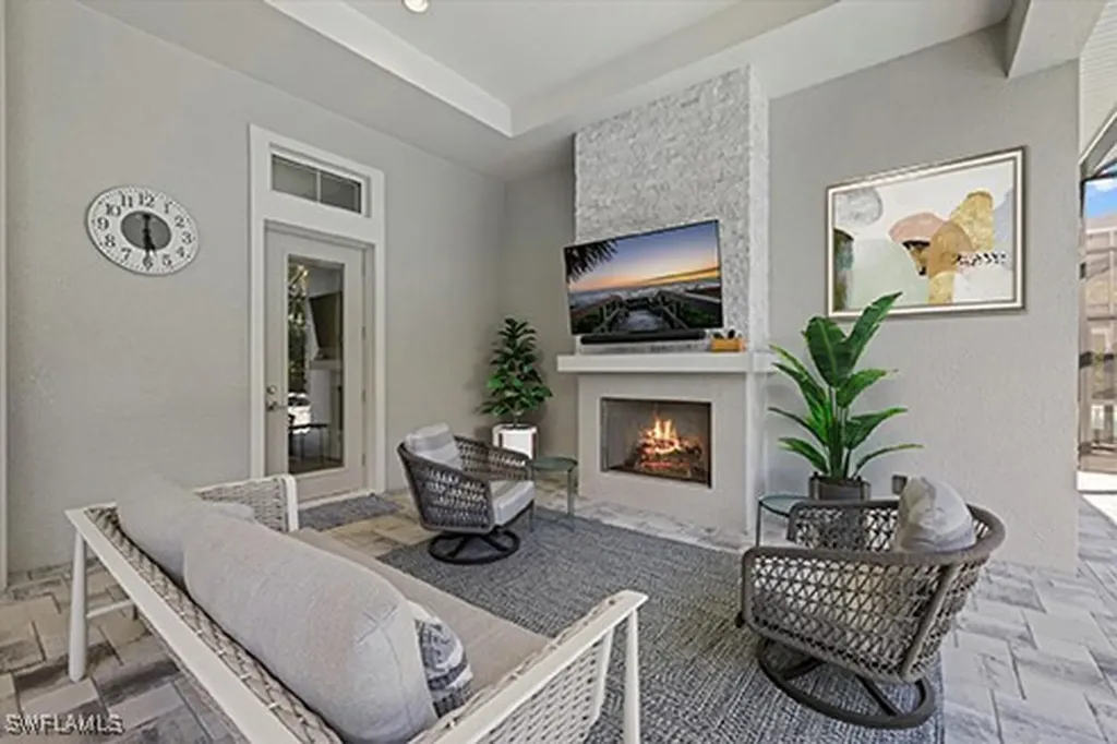 3184 Capistrano Lane Naples FL 34114