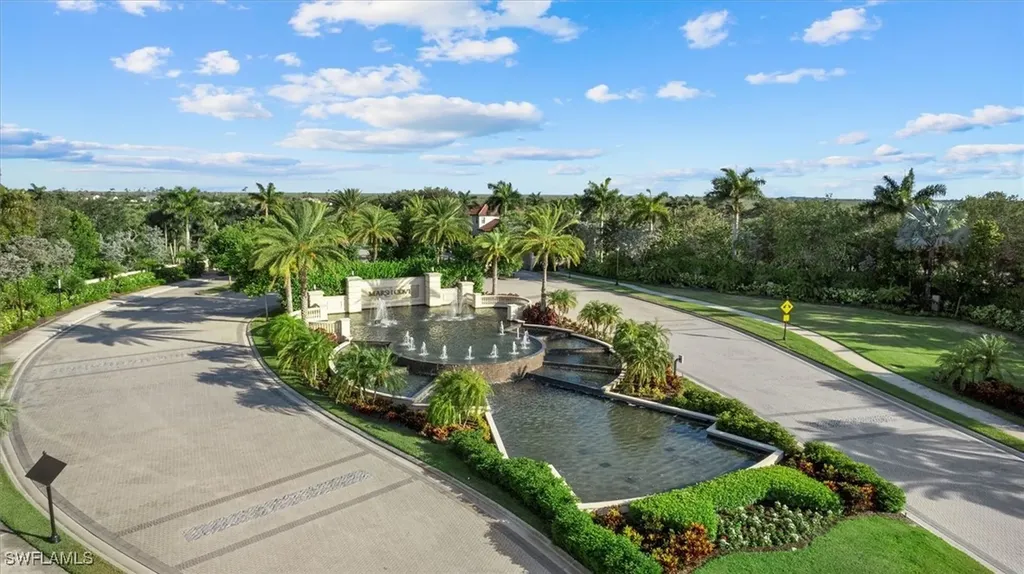 3184 Capistrano Lane Naples FL 34114