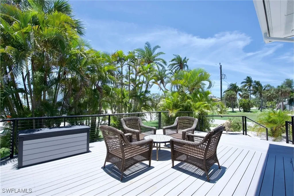 210 Dakota Avenue Fort Myers Beach FL 33931