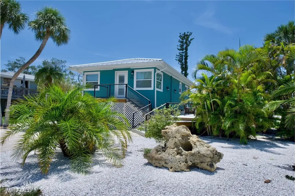 210 Dakota Avenue Fort Myers Beach FL 33931