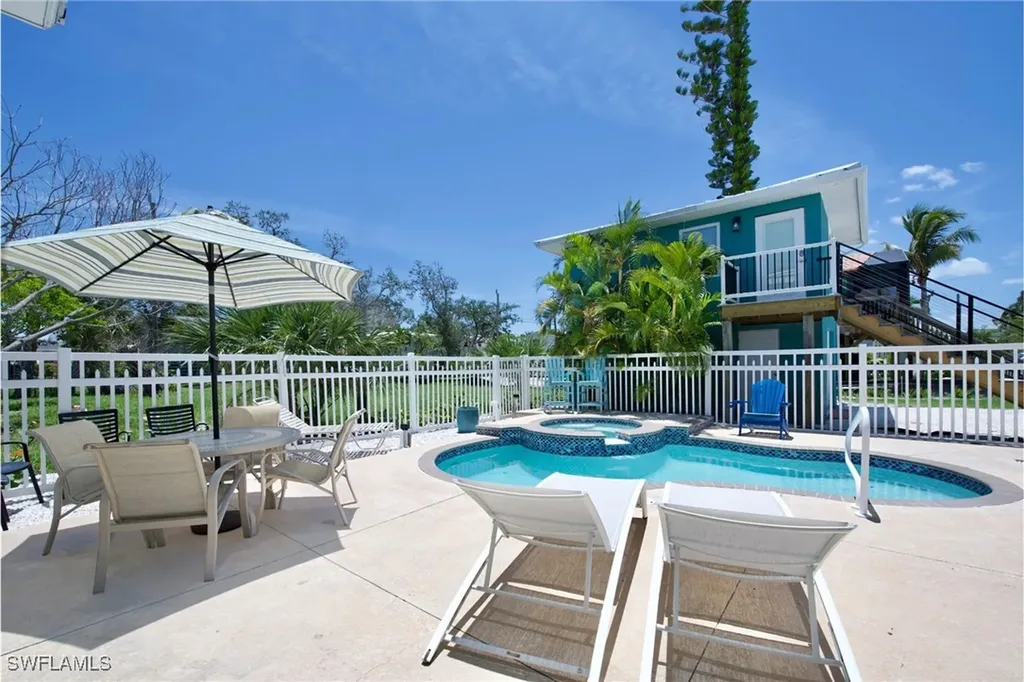 210 Dakota Avenue Fort Myers Beach FL 33931