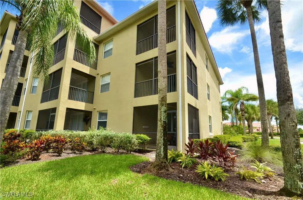 10307 Heritage Bay Boulevard Naples FL 34120