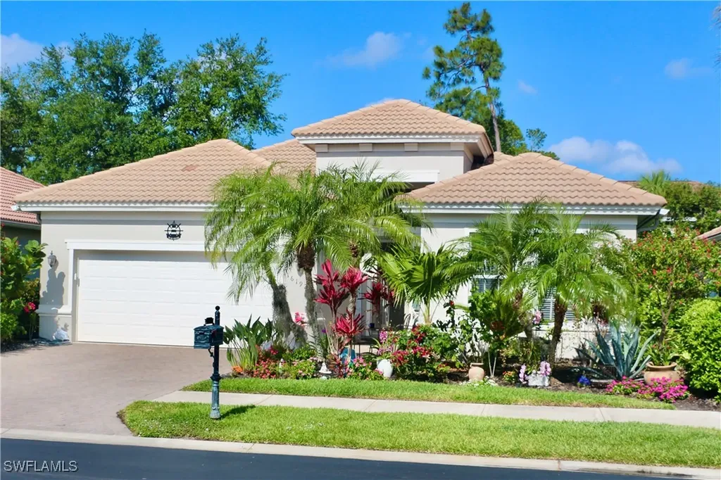 16192 Parque Lane Naples FL 34110