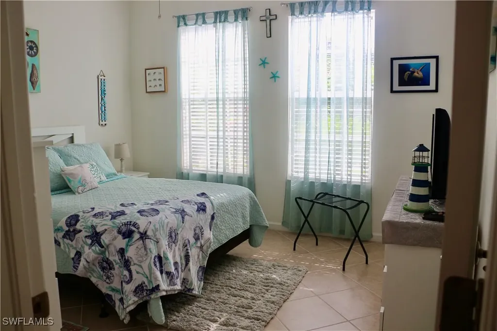 16192 Parque Lane Naples FL 34110