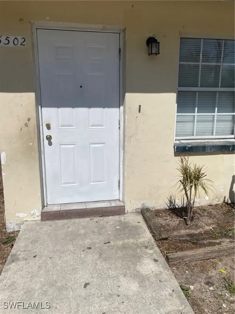 5502 10th Avenue Fort Myers FL 33907