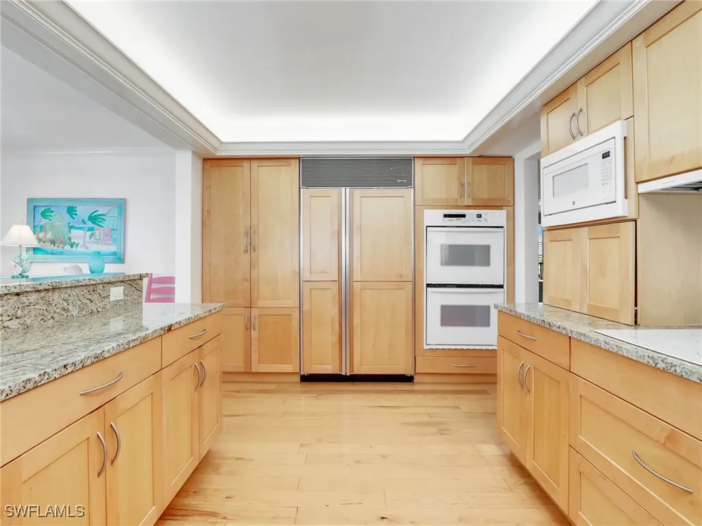 10851 Gulf Shore Drive Naples FL 34108