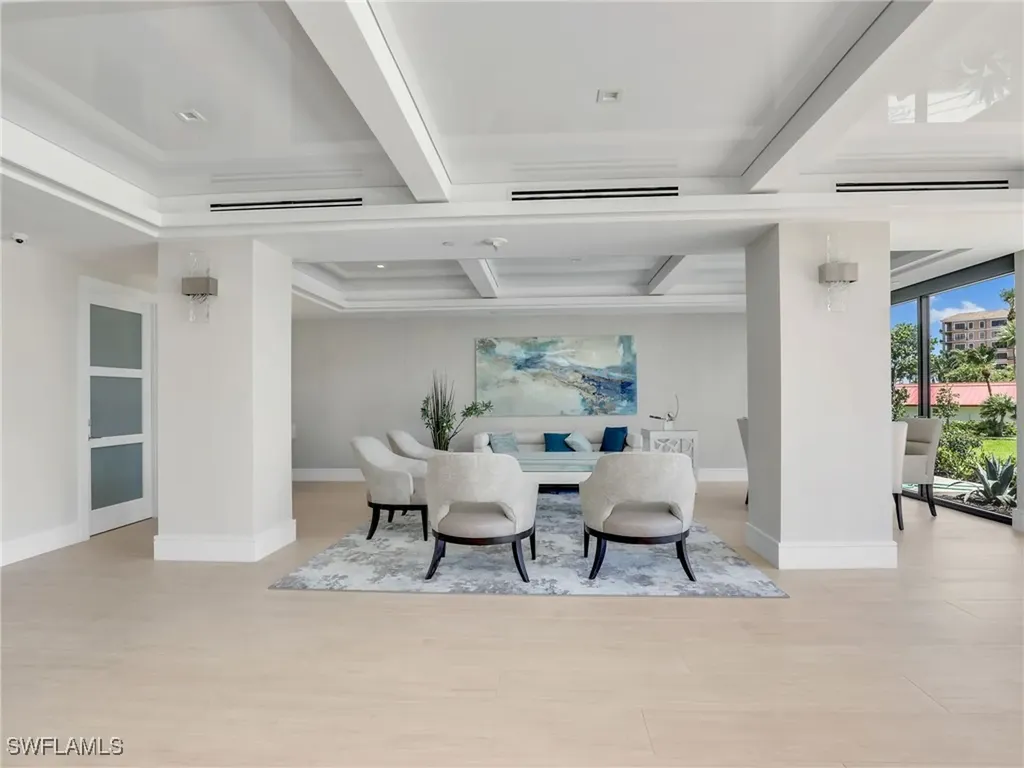 10851 Gulf Shore Drive Naples FL 34108