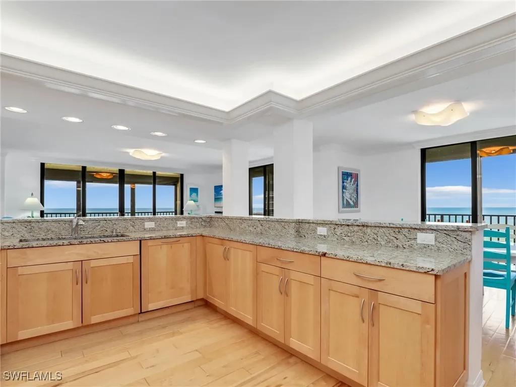 10851 Gulf Shore Drive Naples FL 34108