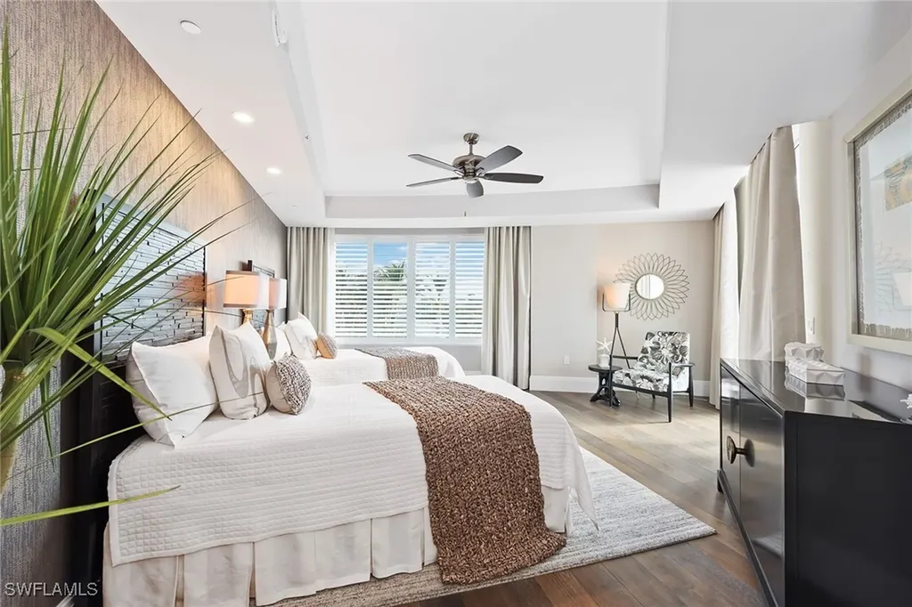 13665 Vanderbilt Drive Naples FL 34110