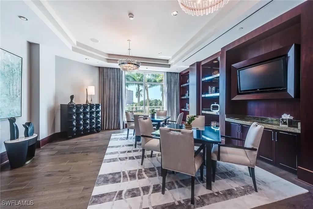 13665 Vanderbilt Drive Naples FL 34110