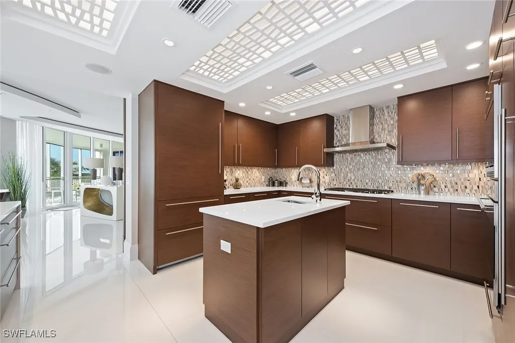 13665 Vanderbilt Drive Naples FL 34110