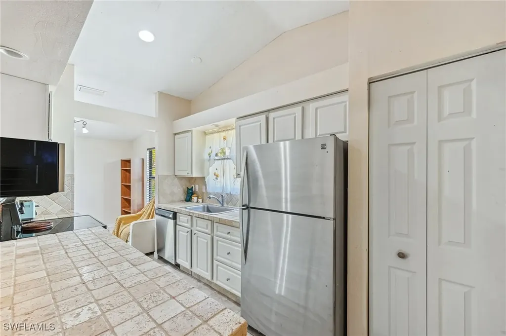1381 17th Street SW Naples FL 34117