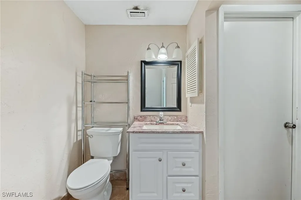 1381 17th Street SW Naples FL 34117