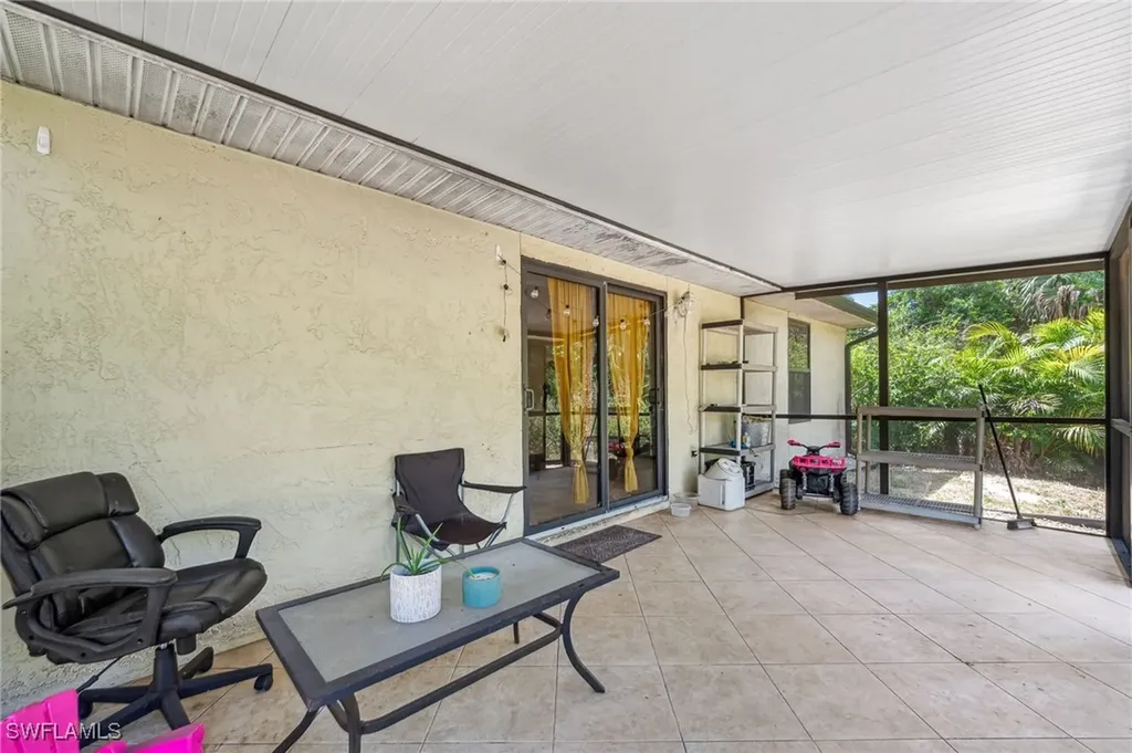 1381 17th Street SW Naples FL 34117