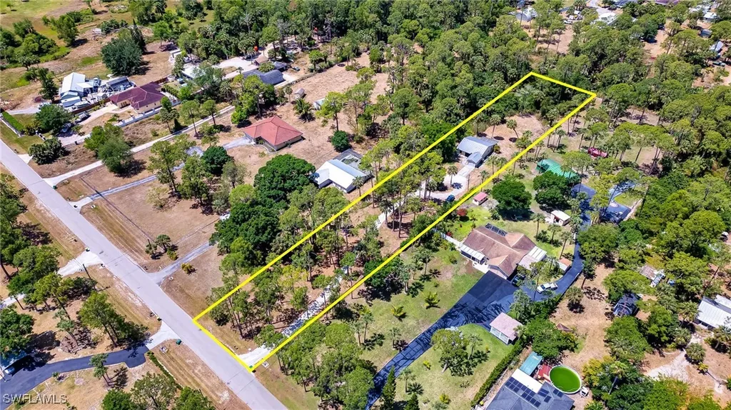 1381 17th Street SW Naples FL 34117