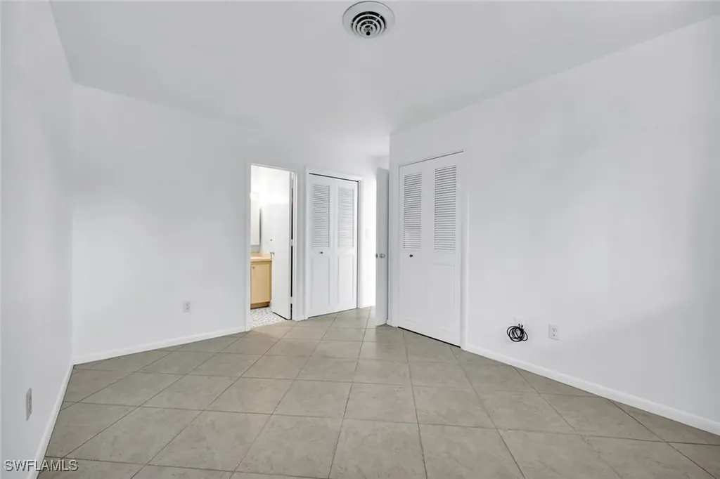 820 Ketch Drive Naples FL 34103