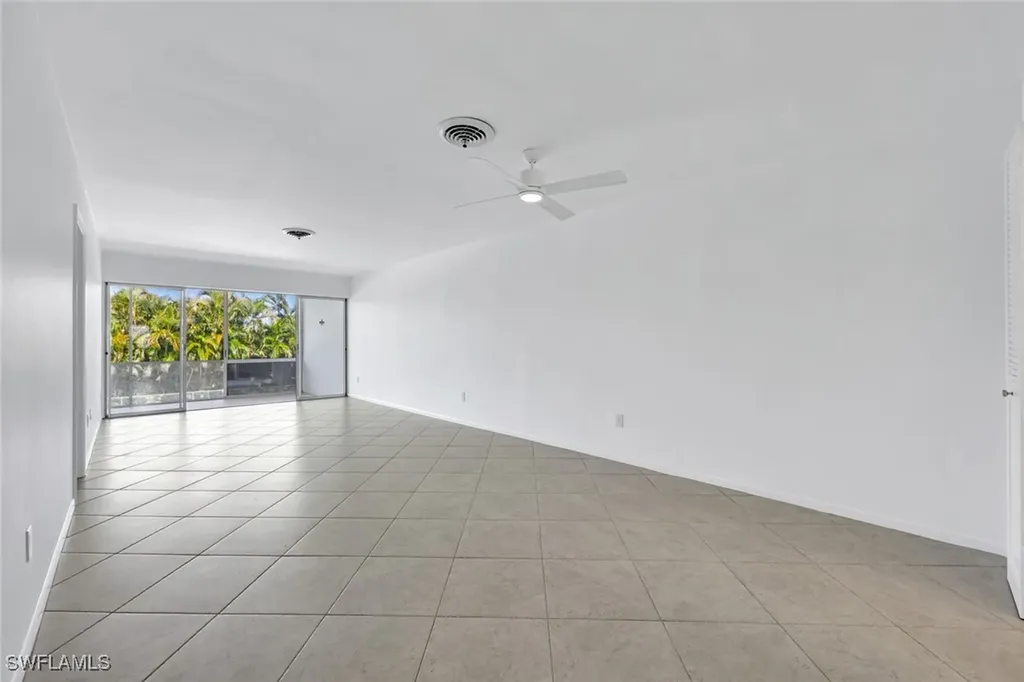 820 Ketch Drive Naples FL 34103