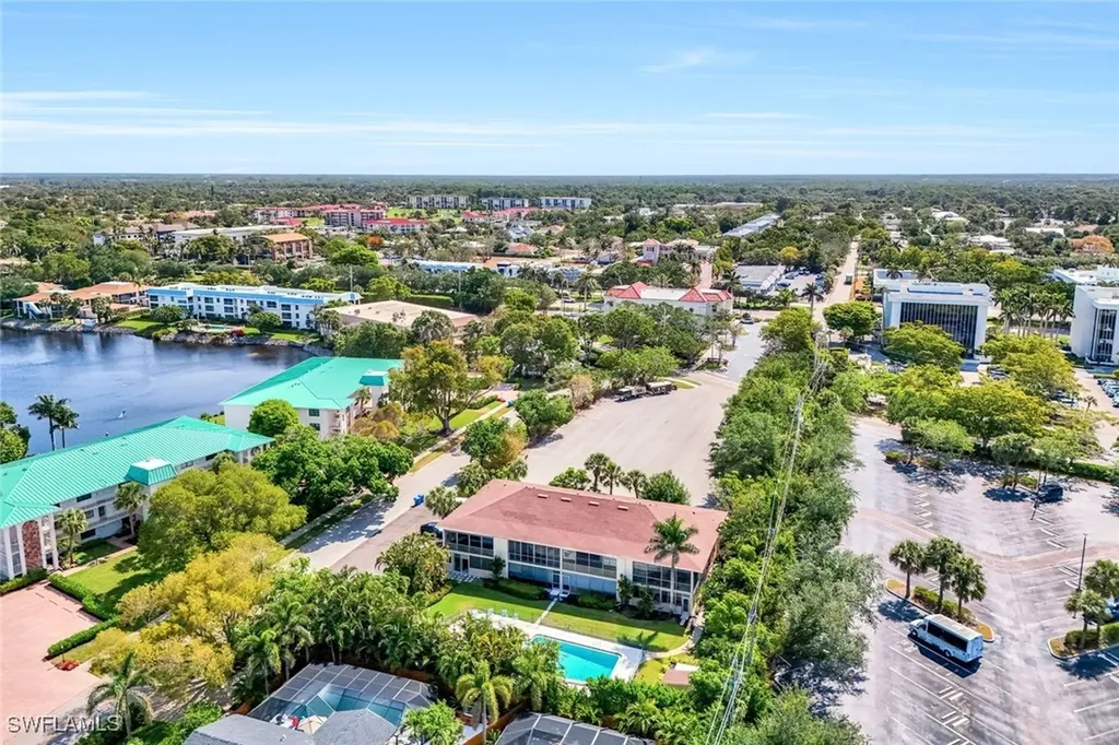 820 Ketch Drive Naples FL 34103