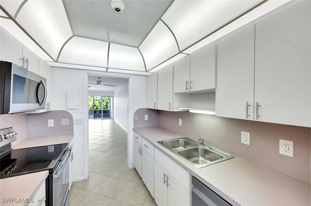 820 Ketch Drive Naples FL 34103