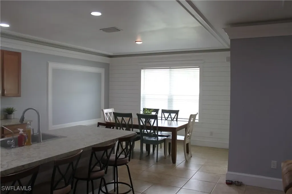 327 SW 19th Lane Cape Coral FL 33991