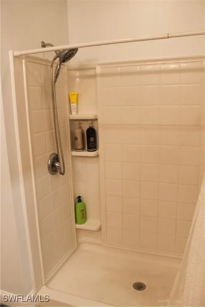 327 SW 19th Lane Cape Coral FL 33991