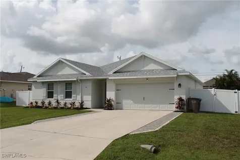 327 SW 19th Lane Cape Coral FL 33991