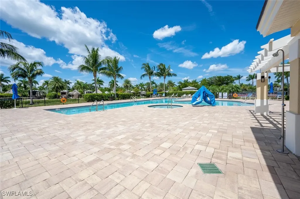 5230 Cypress Trail Resort Circle Fort Myers FL 33905