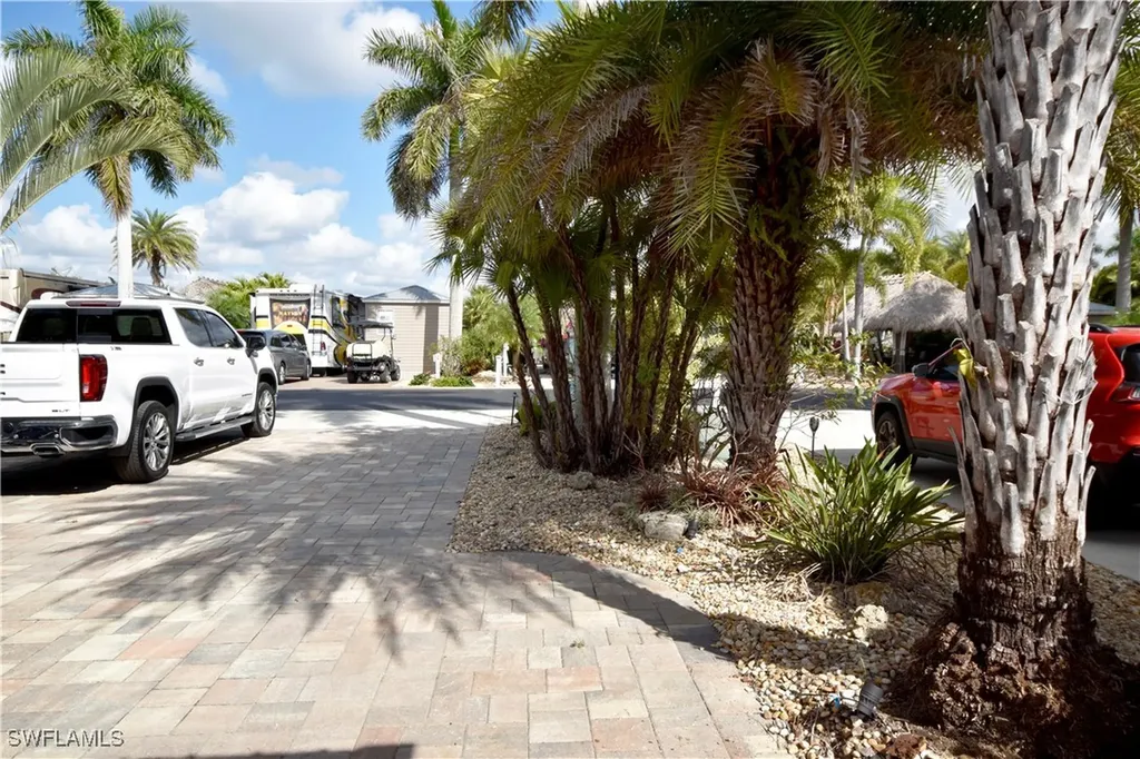 5230 Cypress Trail Resort Circle Fort Myers FL 33905