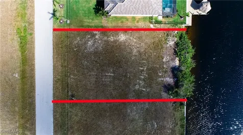 629 NW 36th Place Cape Coral FL 33993