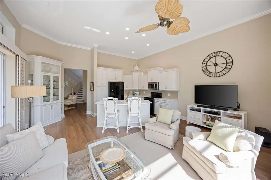 8544 Pepper Tree Way Naples FL 34114