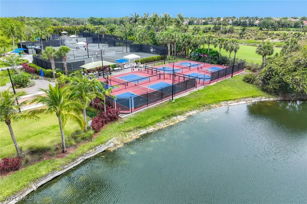 8544 Pepper Tree Way Naples FL 34114